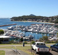 1 'Laman Lodge' 15 Laman Street - stunning air conditioned unit with water views and WIFI - Accommodation Broome