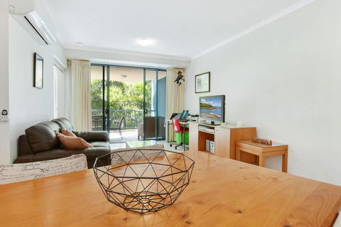 1 Bedroom - Private Managed Resort Pool And Beach - Alex - Accommodation Broome 3