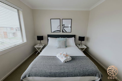 113, Balanchin Street Family Resort In Point Cook - Accommodation Broome 1