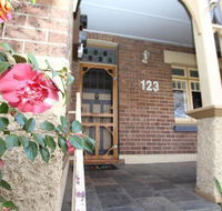 123 Hill St Heart of Orange Double Brick - Accommodation Broome