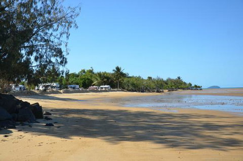 15 Robert Johnstone Parade - Accommodation Broome 1