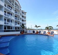 2 Bedroom Alex Unit - Ocean Pool and Park Views - Accommodation Broome