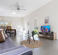 2 Bedroom w/Parking Near Central Cessnock - Accommodation Broome