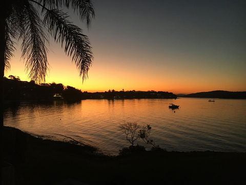 2 The Shores Soldiers Point - Waterfront - Uninterrupted Water Views INCLUDING ALL LINEN & TOWELS, Free Wi-Fi - Accommodation Broome 3