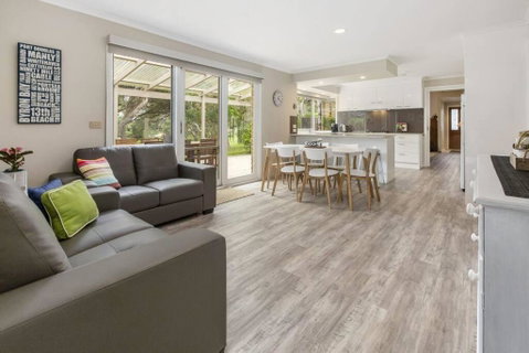 BLAIRGOWRIE HILLTOP...perfect Price & Location. - Accommodation Broome 0