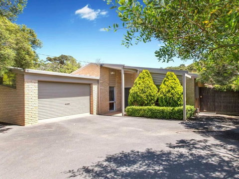 BLAIRGOWRIE HILLTOP...perfect Price & Location. - Accommodation Broome 3
