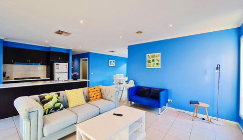 Blue Home By GoodLive - Accommodation Broome 0