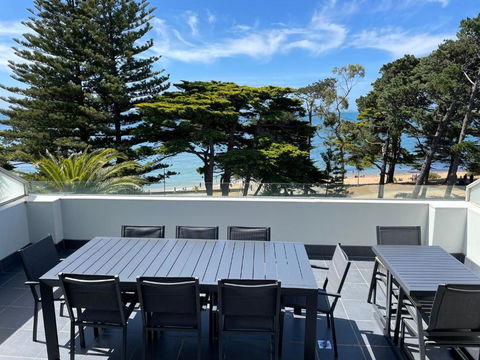 C-Scape Penthouse - Cowes Beach Front - Accommodation Broome 4