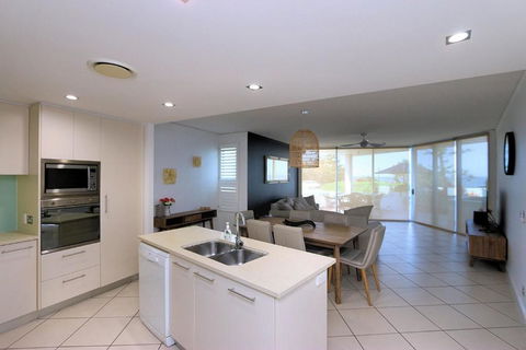 C Bargara Unit 101 - Accommodation Broome 1