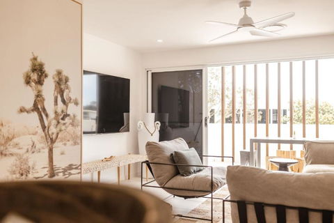 C & C By The Sea - Accommodation Broome 0