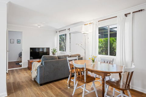 Cosy Adelaide Hills Getaway - Accommodation Broome 0