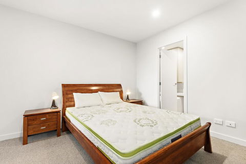 3 Bed Rooms Apartment Super Convenient Location - Accommodation Broome 3