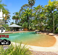3BR Beach Escape AC Pool Tennis Wine Coffee Netflix - Accommodation Broome