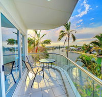 3br Broadbeach Lakefront Apartment - Accommodation Broome