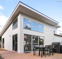 4 king or 8 single beds WiFi Netflix pet friendly - Accommodation Broome