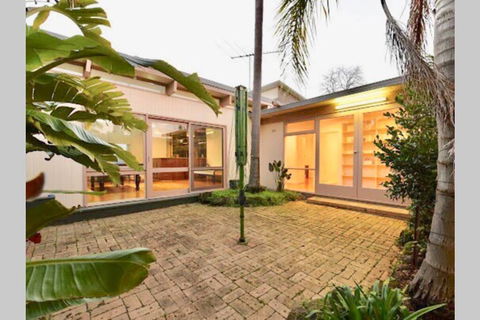 6 Bedroom Beautiful And Comfy Family House - Accommodation Broome 3