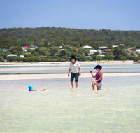 9 Marshall Street - Large Family Holiday Home just Metres to the Beach - Accommodation Broome