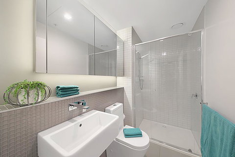 A Bright & Modern CBD Apt Next To Southern Cross - Accommodation Broome 3