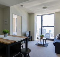 A Cozy CBD Suite with Spectacular City Views - Accommodation Broome