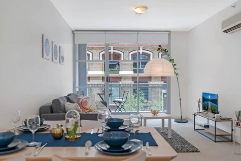A Modern & Stylish Studio Near Darling Harbour - Accommodation Broome 0