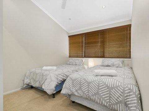 A Superb Location For Enjoying The Best Of Noosa - Unit 2/69 Noosa Parade - Accommodation Broome 1