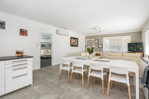 A SWEET ESCAPE - Carefree Beach Home - Accommodation Broome 2