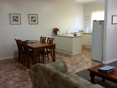 About Town Cottages - Accommodation Broome 2