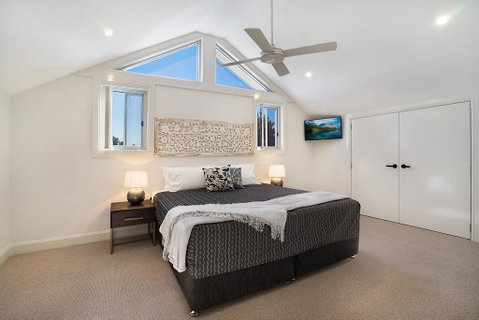 Accommodation Hunter - James Street Morpeth - Accommodation Broome 3