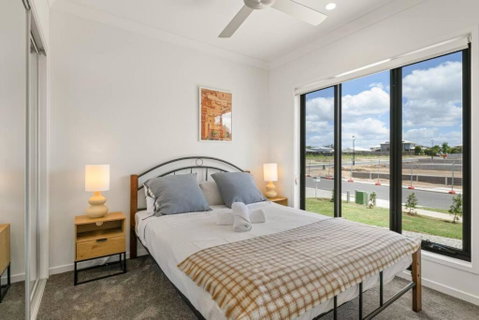 Dual Key 5BR Family Home With Stunning Interior - Accommodation Broome 2