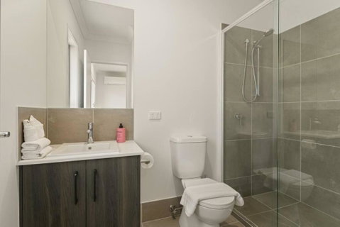 Dual Key 5BR Family Home With Stunning Interior - Accommodation Broome 4