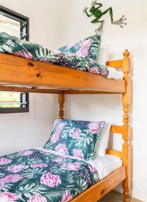 Eagles Nest Two Bed Home Nudgee Beach - Accommodation Broome 4