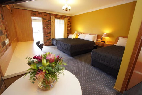 Exies Bagtown - Accommodation Broome 3
