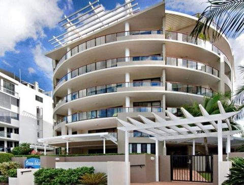 Family Friendly 3 Bedroom - River Views - Short Walk To The Beach - Accommodation Broome 0