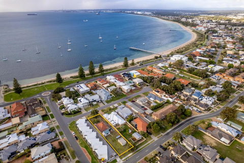 Family Fun Your Beach And Fishing Delight - Accommodation Broome 3