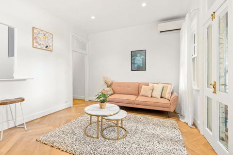 Family Friendly 2BR Apartment W/Seaview Balcony - Accommodation Broome 0