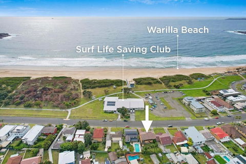Family Getaway Opposite Warilla Beach - Accommodation Broome 1