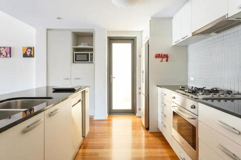Family Havenideal Locationspacious - Accommodation Broome 3