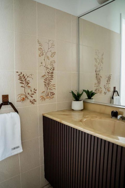 Family Holiday Home With Ocean View - Accommodation Broome 1