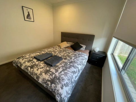 Family Holiday Vibe House In Dakabin - Accommodation Broome 2