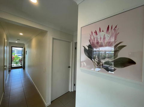 Family Holiday Vibe House In Dakabin - Accommodation Broome 3