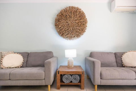 Family Friendly Apartment - 1 Minute Walk To Beach - Accommodation Broome 3