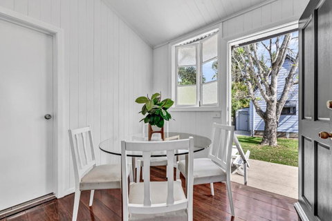 Gabba Central House 3BR2Bath Pets - Accommodation Broome 3