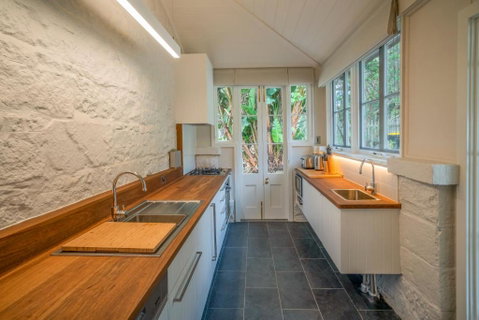 Gardeners Cottage - Accommodation Broome 1