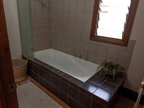 Guwarri Bayside Retreat - Accommodation Broome 4