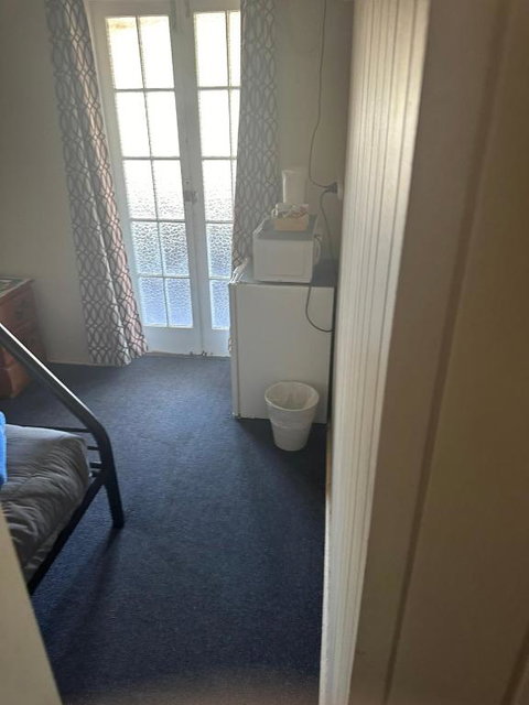 Hotel Metropole Proserpine - Accommodation Broome 2