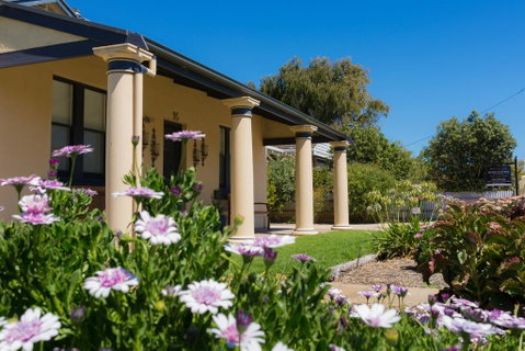 Agnes Cottage Bed & Breakfast - Accommodation Broome 0