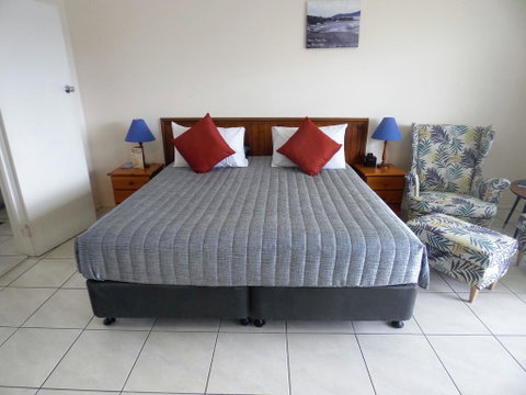 Airlie Court Units - Accommodation Broome 0