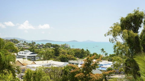 Airlie Harbour Apartment - Airlie Beach - Accommodation Broome 1