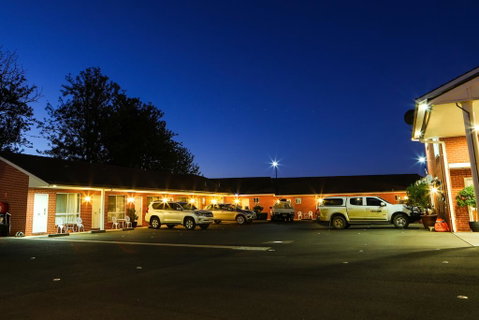 Akuna Motor Inn And Apartments - Accommodation Broome 1