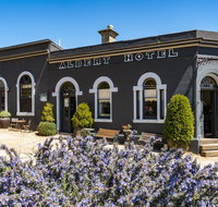 Albert Guest House and Mills Spa Suites - Accommodation Broome